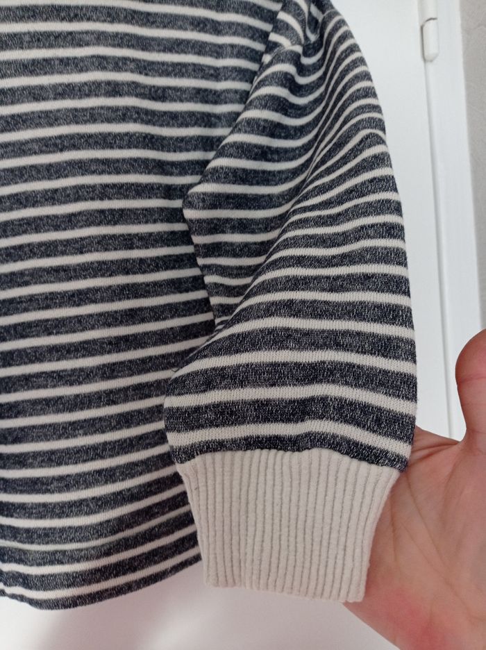 PULL/SWEAT ZARA Rayé Gris/ Blanc Cassé. - photo numéro 6
