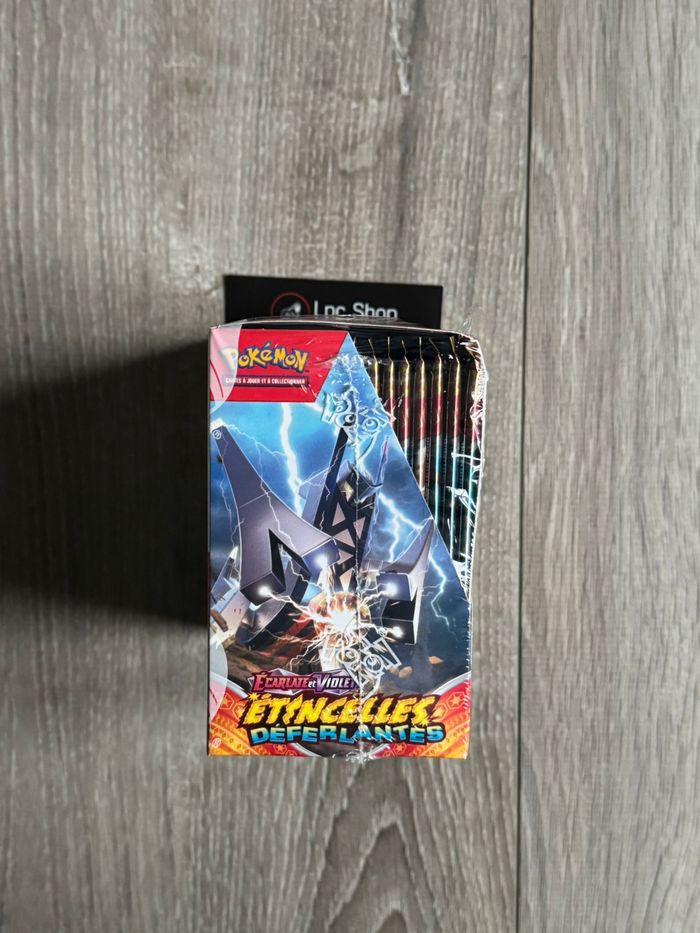 POKÉMON DISPLAY- ETINCELLES DEFERLANTES EV 8 - FR - LÉGÉ DÉFAUT SCELLAGE - photo numéro 2