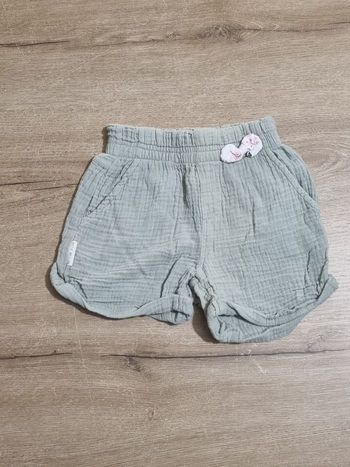 Short gaze de  coton 24 mois