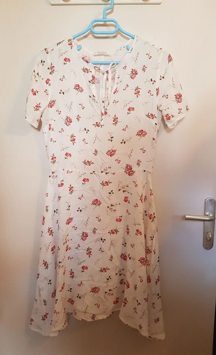 robe à fleurs - photo numéro 2