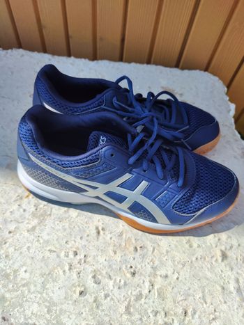 Vend. Basket Asics  neuf