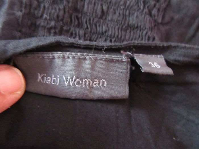 Jupe noire taille 36 Kiabi - photo numéro 2
