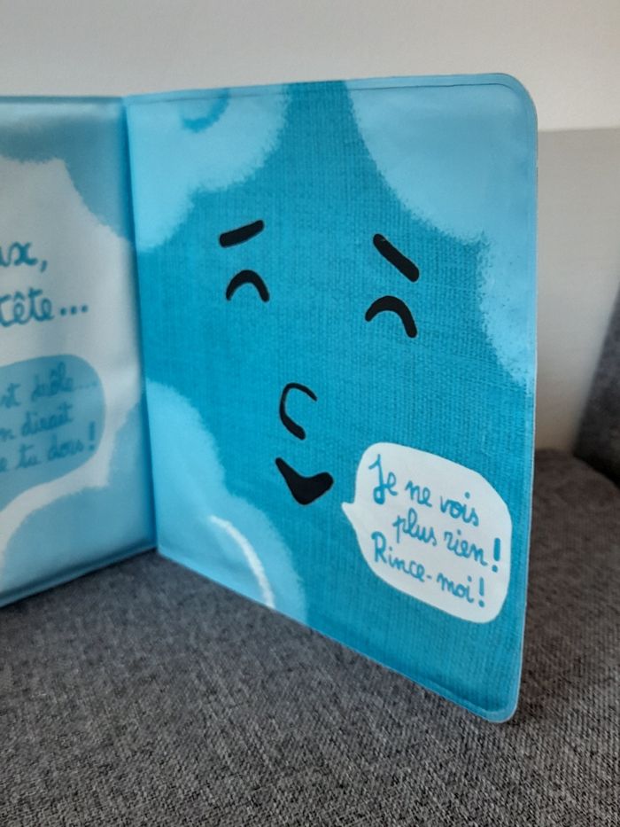 Livre bébé pour le bain : Le livre prend son bain Ecole des loisirs - photo numéro 4