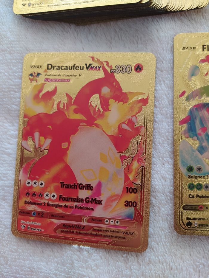 55 cartes Pokémon or avec vmax - photo numéro 3