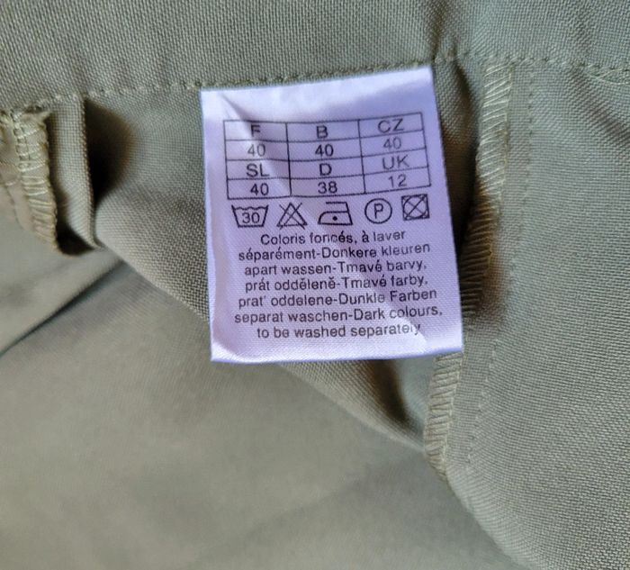 Pantalon 7/8 vert tailleur - photo numéro 9