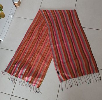 Châle/ foulard