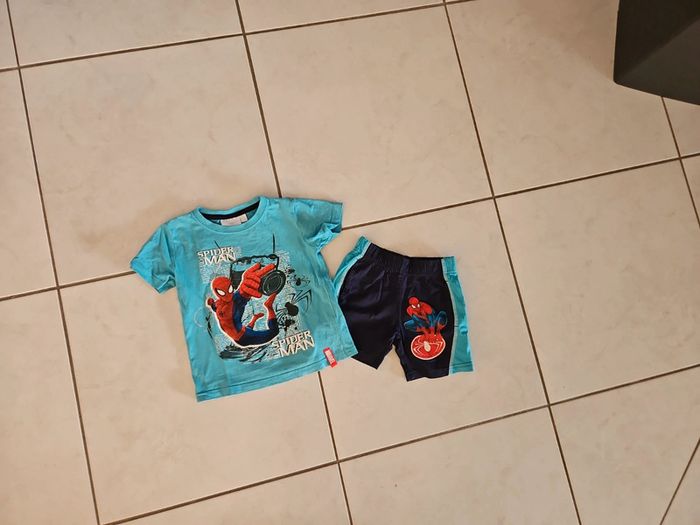 Ensemble de plage garçon spiderman 3 ans u39