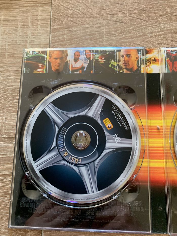 Coffret dvds fast and furious 1 , 2 et 3 - photo numéro 6
