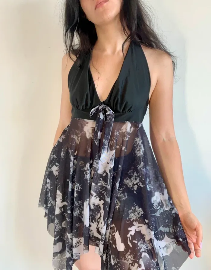 Haut de plage y2k années 2000 noir et gris taille L