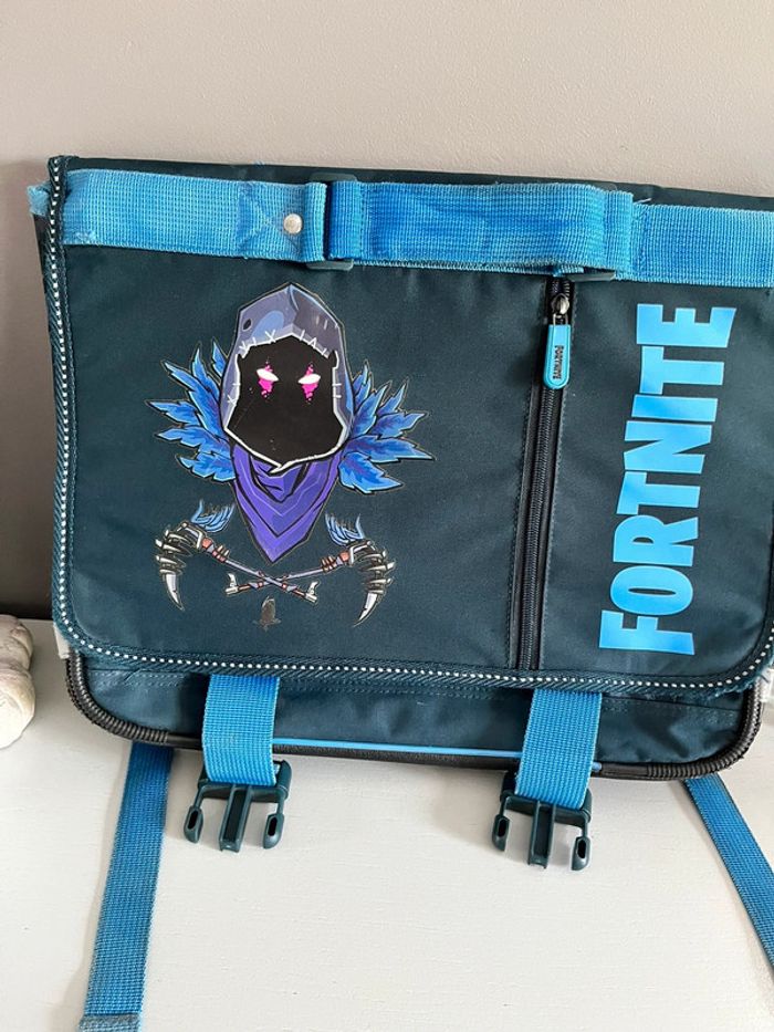 Cartable Fortnite - photo numéro 2