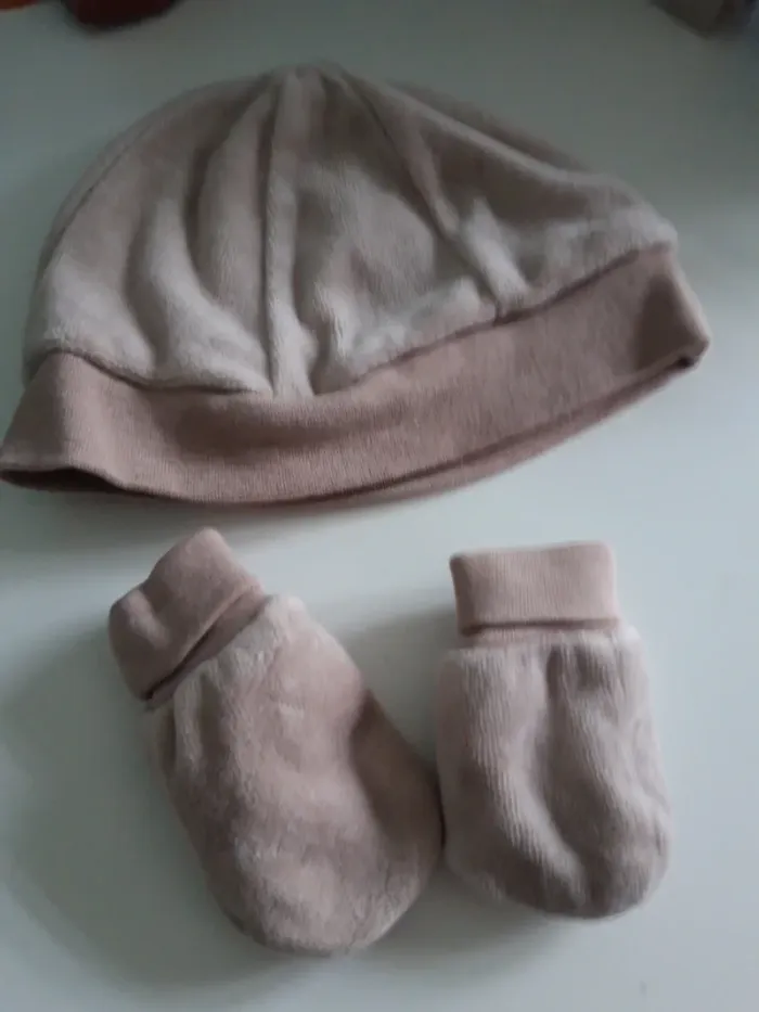 Ensemble bonnet et moufles velours naissance - photo numéro 2