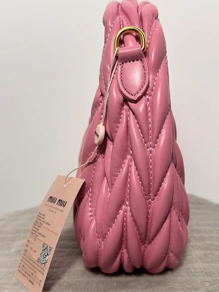 Sac à main miu miu rose - photo numéro 3