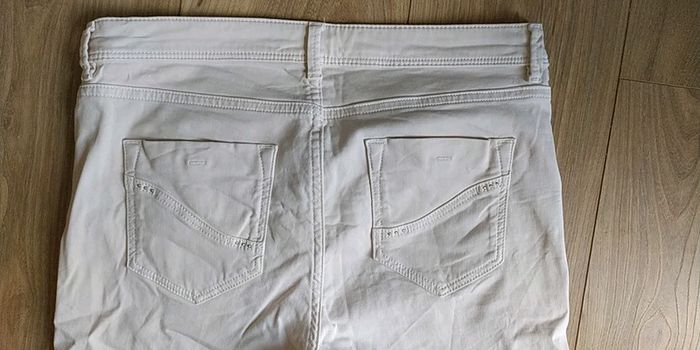 Pantalon 7/8 (taille 40) - photo numéro 3