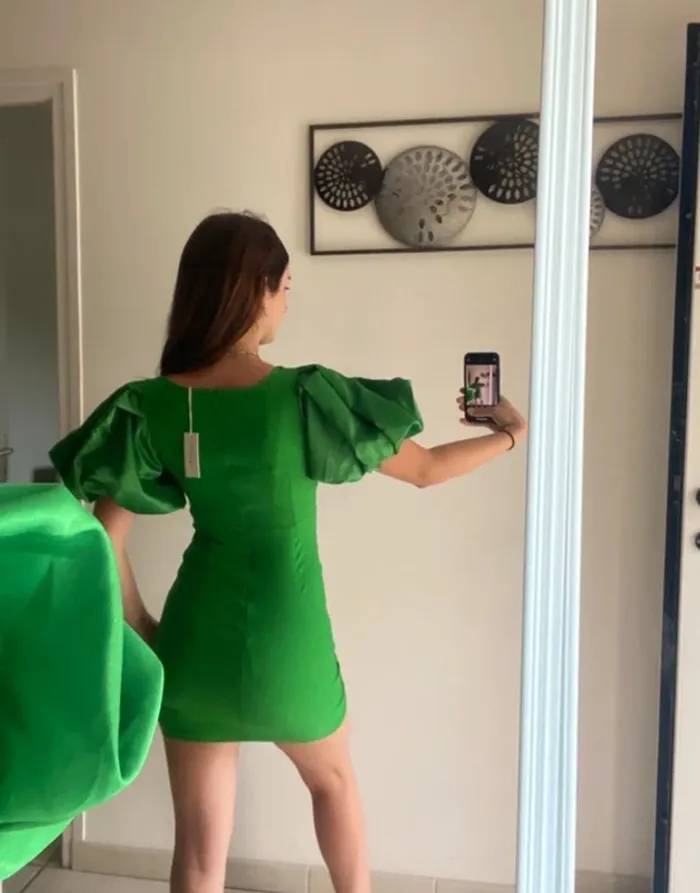 Robe de soirée verte - photo numéro 5