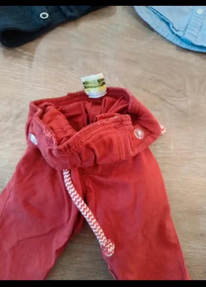 Ensemble garçon 1 mois très bon état - photo numéro 5