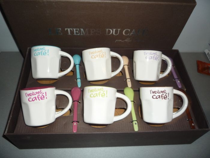 SERVICE A CAFÉ : 6 TASSES + 6 CUILLERS + PLATEAU BOIS "LE TEMPS DU CAFÉ" - NEUF - n°28 - photo numéro 2