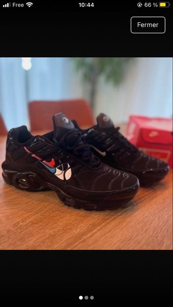 Tn noir taille 34 jamais porté neuf