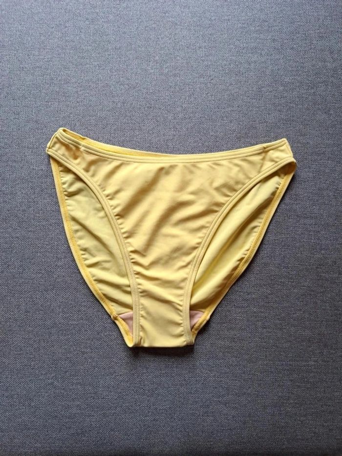 Maillot de bain jaune en L - photo numéro 2