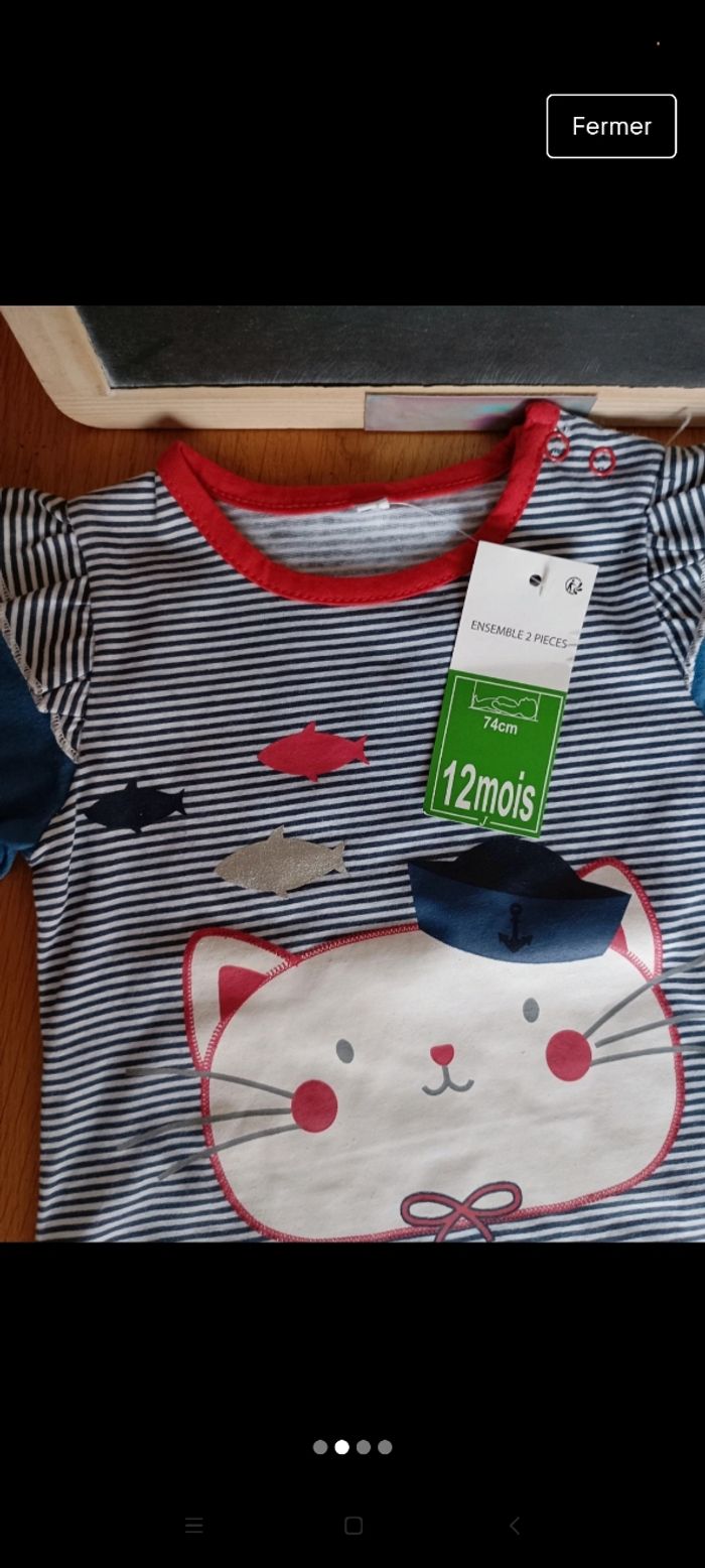 Lot 1 legging Pat et Ripaton en très bon état et t-shirt manches longues Neuf avec étiquette taille 1 an. - photo numéro 2