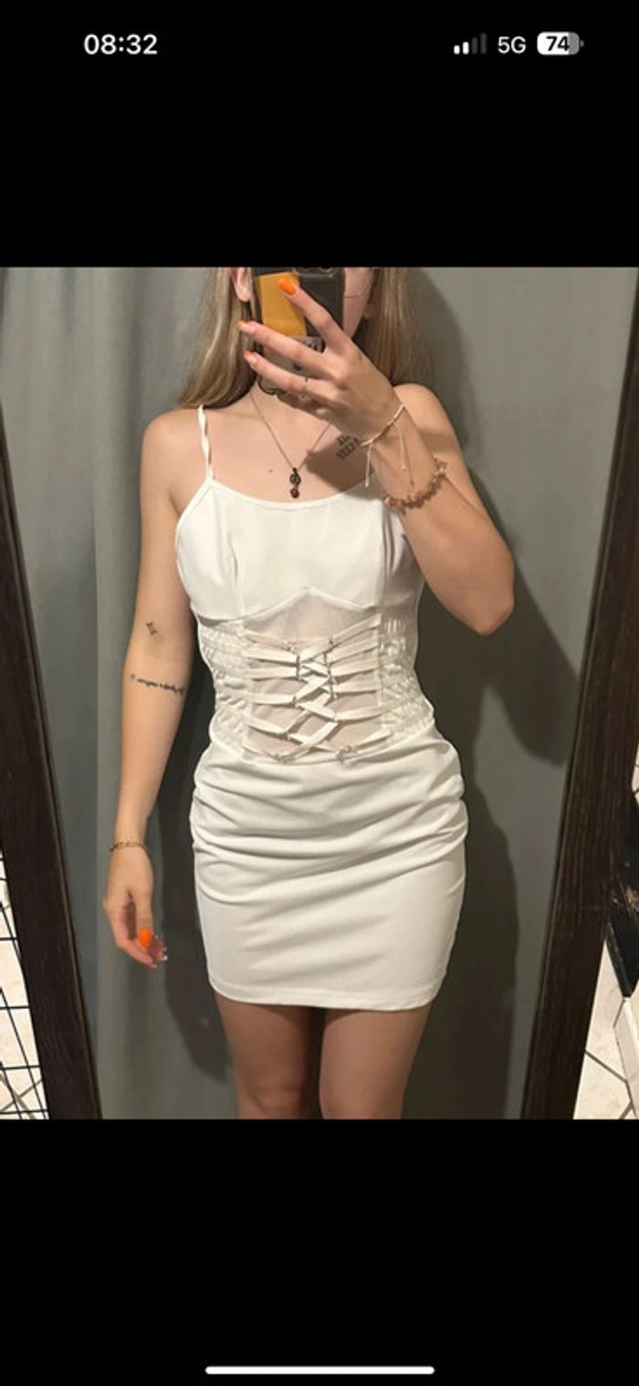 Robe blanche Shein M