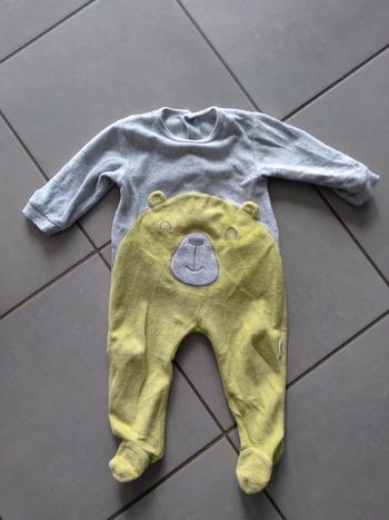 Pyjama 6mois babybol bon état