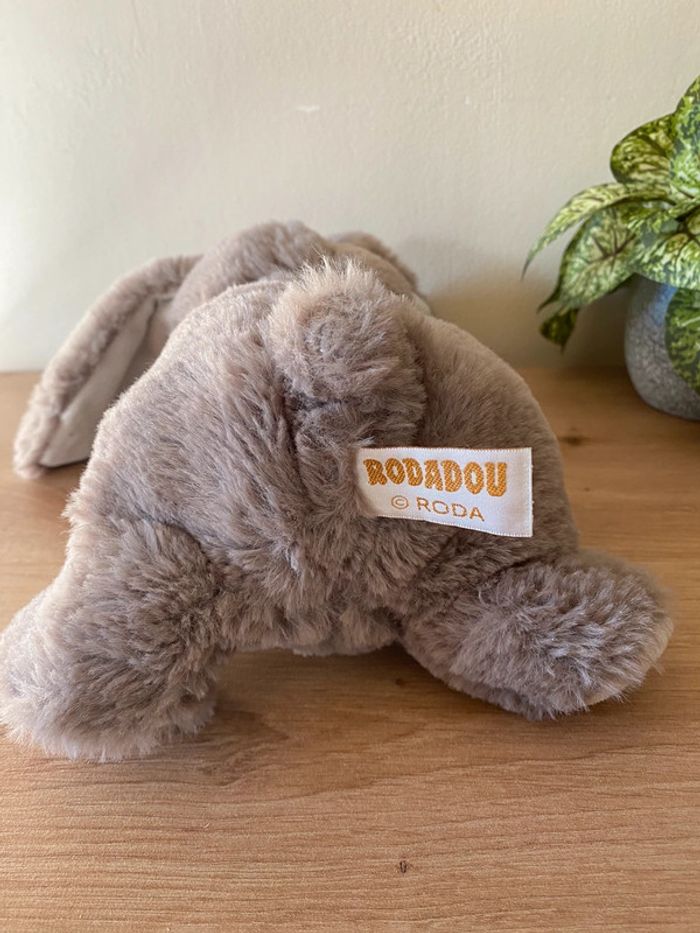 Doudou peluche lapin marron  taupe blanc yeux rose brillant rodadou roda - photo numéro 4