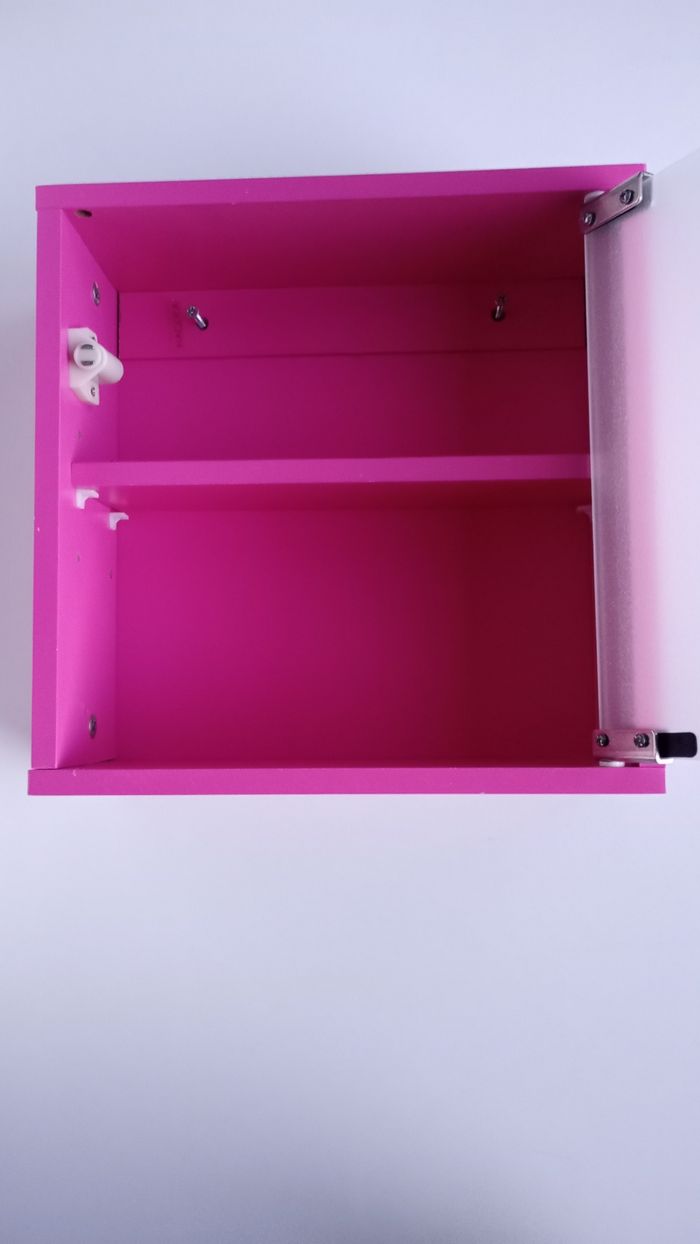 Étagère rose - photo numéro 2