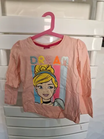 tee-shirt rose cendrillon Disney