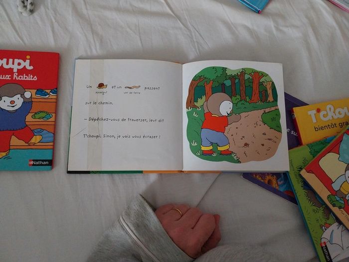 Livre T'choupi à 2 voix - photo numéro 5
