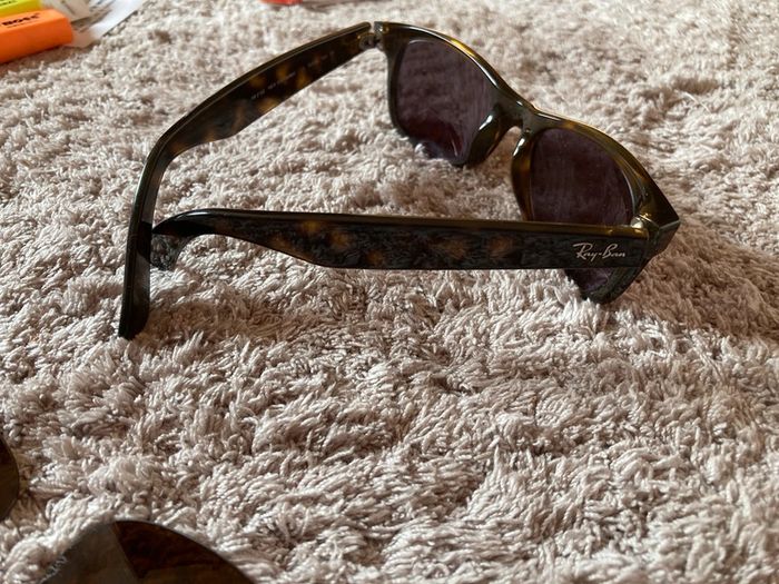 lunettes de soleil Rayban - photo numéro 3
