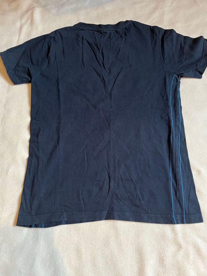 2 tee-shirts 12 ans - photo numéro 5