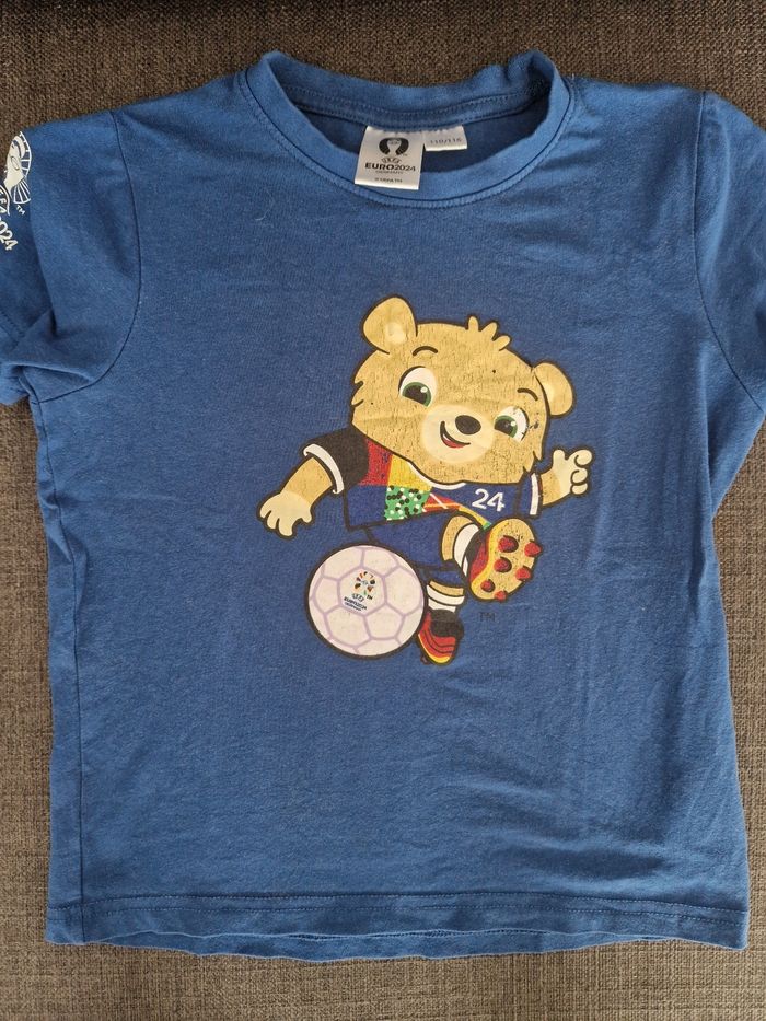 2 tee shirt manches courtes 5-6 ans - photo numéro 3