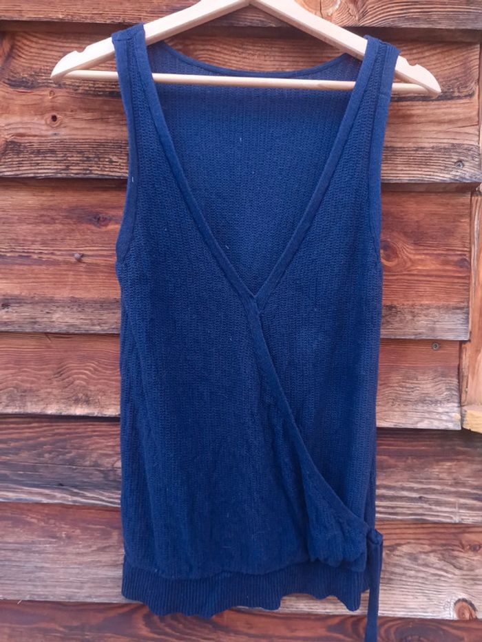 Chandail Gap bleu foncé taille M