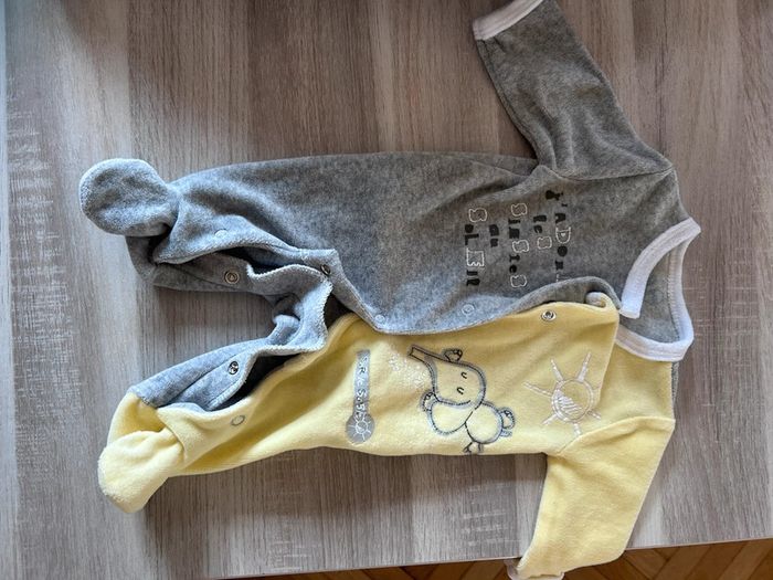 Pyjamas bébé