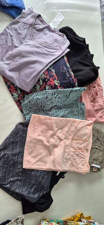Lot vêtements femme taille 38/40
