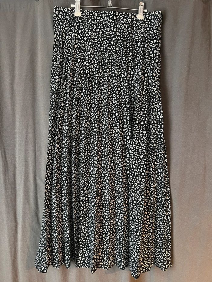 Jupe longue plissée Pull and Bear