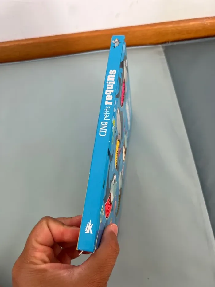 Cinq petits requins | Livre pour apprendre à compter dès 2 ans - photo numéro 2