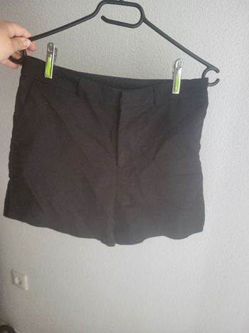 Short noir