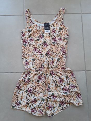 Combishort fleuri 34/36 ESMARA NEUF