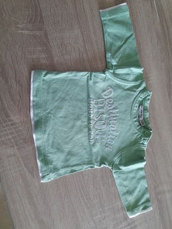 Tee shirt