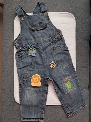 Salopette taille 18mois 
