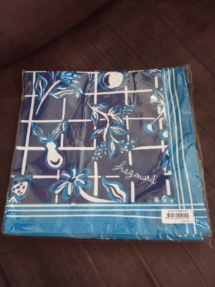 Jolie Nappe Carrée "Champêtre" de chez Fragonard - Neuve - photo numéro 2