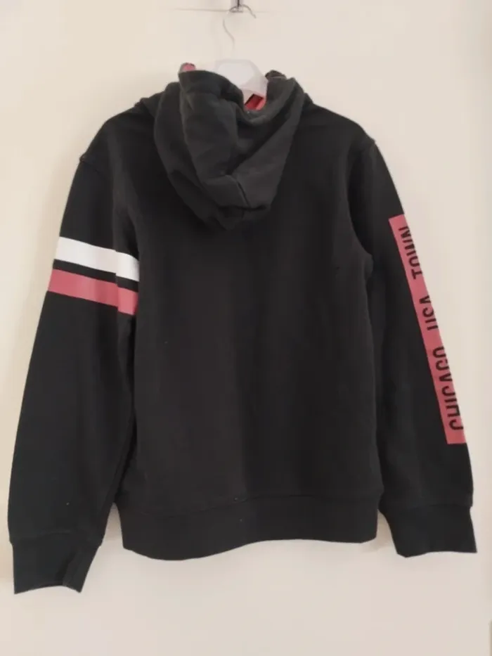 Joli sweat à capuche taille XXS - photo numéro 4