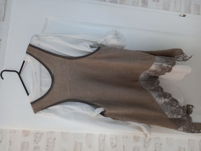 Chemise pull sans manche brodé - photo numéro 2