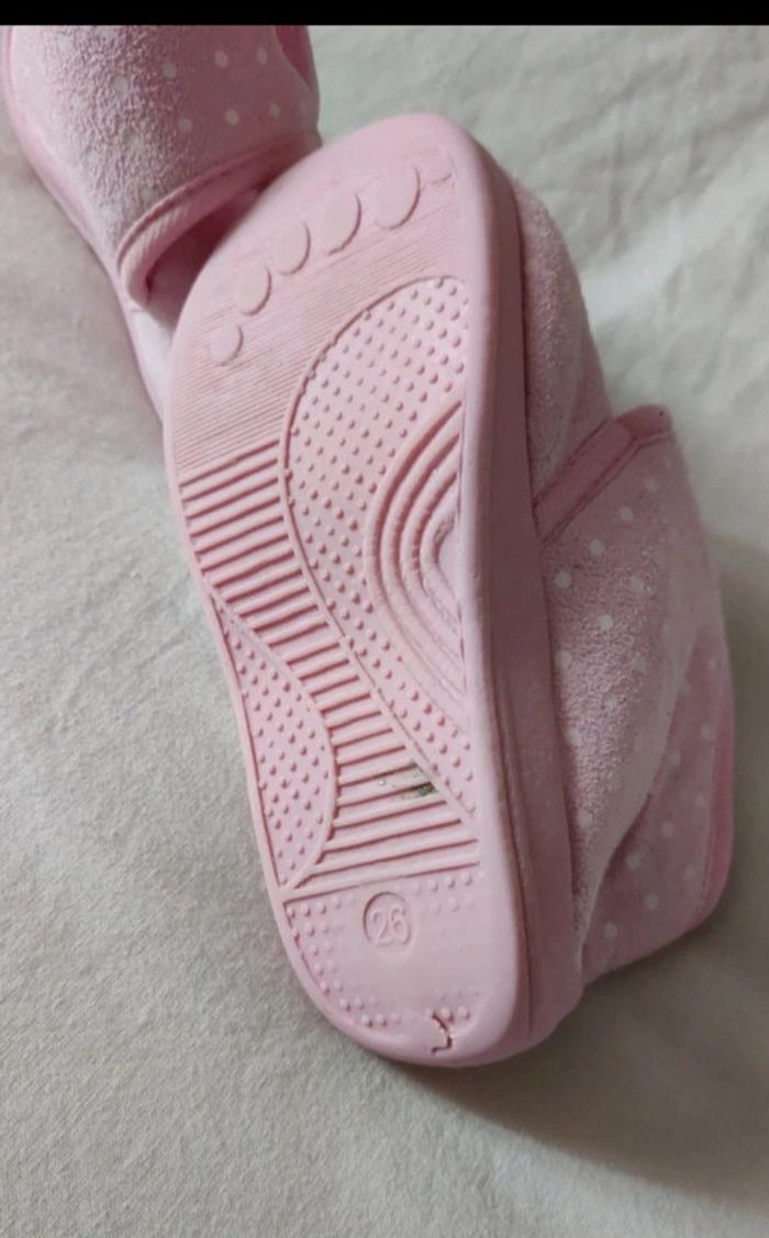Chaussons rose - photo numéro 3