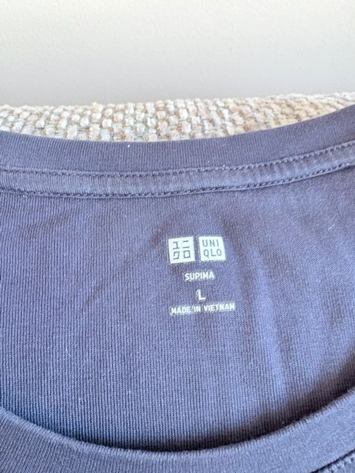 TEE shirt femme Uniqlo - photo numéro 2
