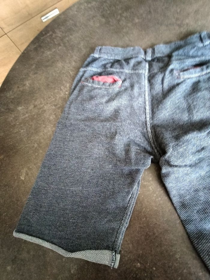 Short molleton 10 ans ikks - photo numéro 3