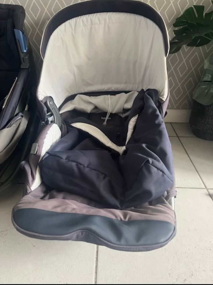 Poussette 3 en 1 - photo numéro 3