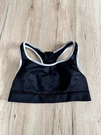 Brassière de sport noir taille Xs