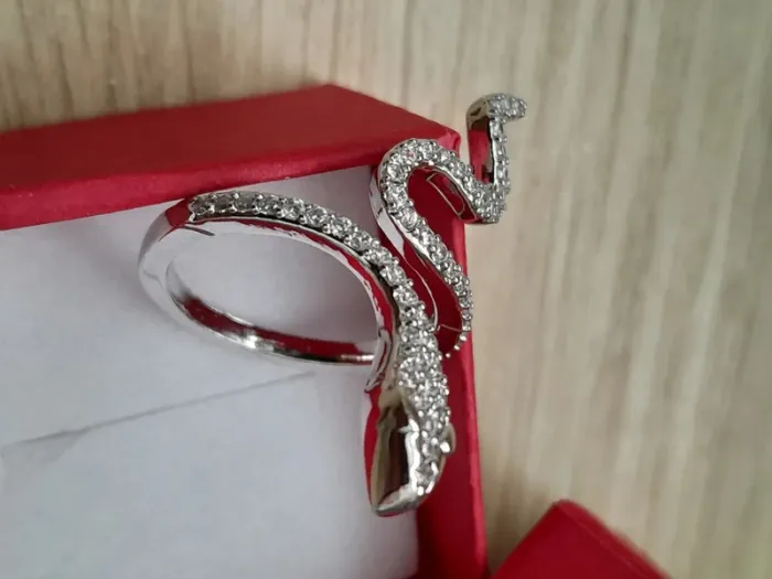 Bague serpent, avec strass, couleur argentéé, réglable - photo numéro 6